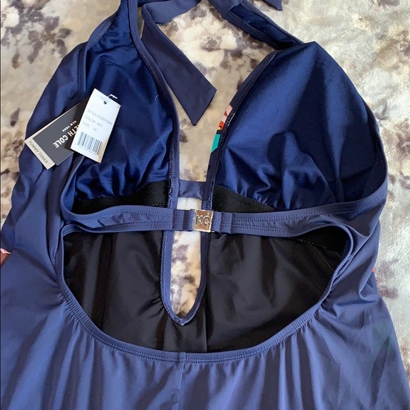 🌻❤️Kenneth Cole tummy toner bathing suit 🩱🌻 - Picture 6 of 8